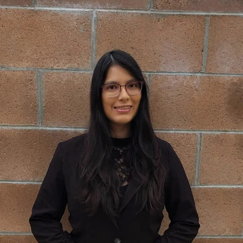 Headshot of Kate Roldan