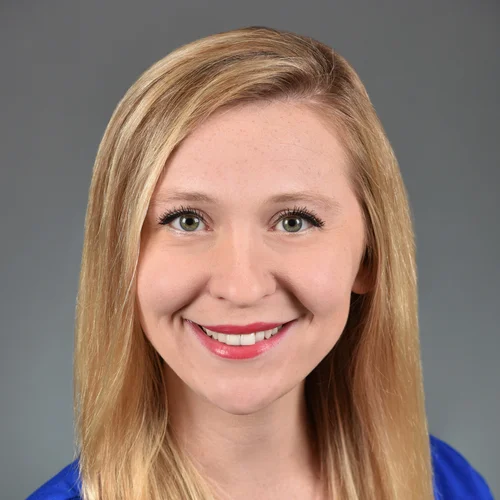 Headshot of Lauren Wisk